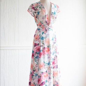 House of Flynn Playa Print Wrap Dress Size Large.